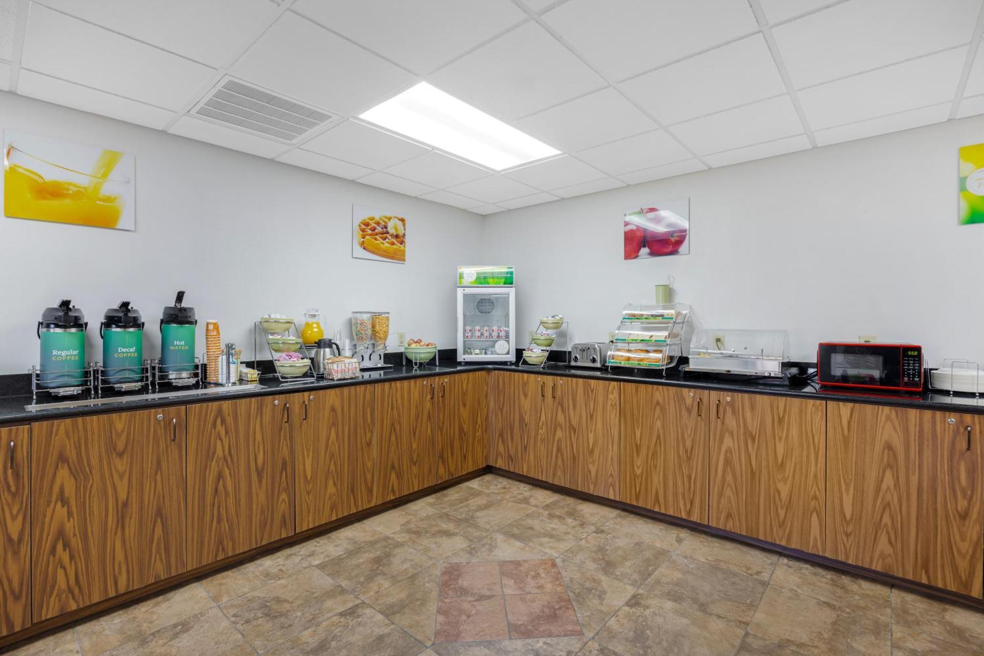 Quality Inn & Suites Monterey, Tn - Crossville, Tn מראה חיצוני תמונה
